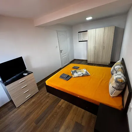 アパートホテル Dunav 3*